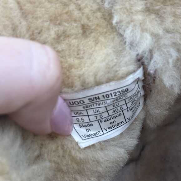 UGG QUINCY WOMEN ANKEL BOOTS SUEDE CHESTNUT US 9.5/ UK 7.5 /EU 40.5 - Picture 8 of 11